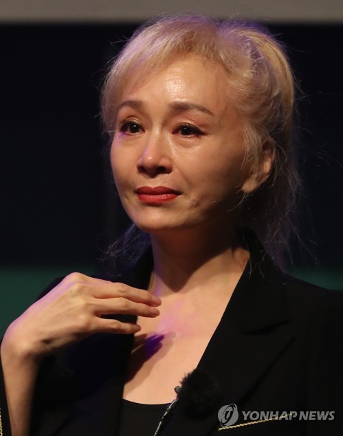 박해미, 전 남편이 첫 미팅부터 '성폭행'…이혼사유 '의처증+폭력' | 인스티즈