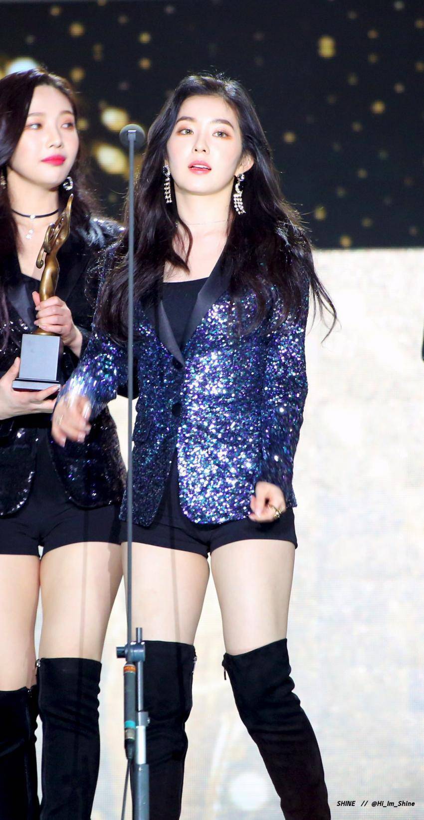 블링블링한 의상입은 아이린.jpgif | 인스티즈