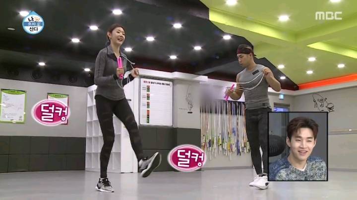 [나혼자산다] 모델 워킹만 가능한 달심봇.jpgif(19MB) | 인스티즈