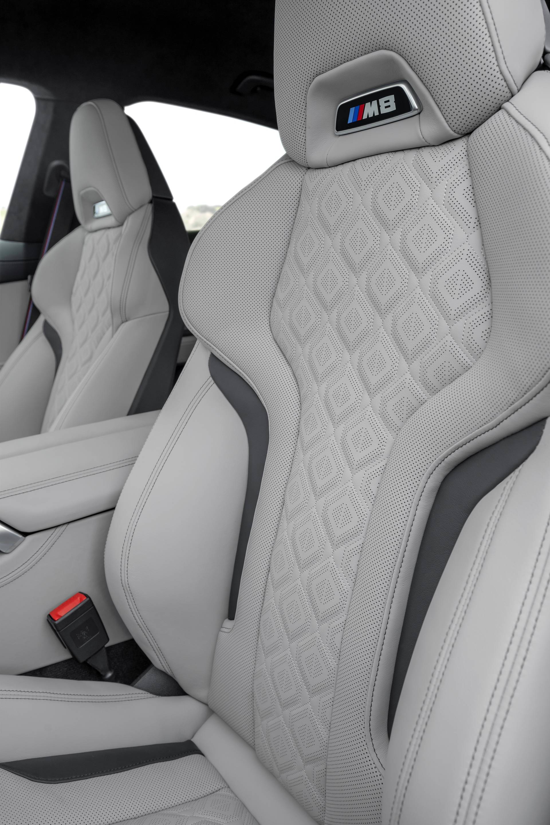 2020 BMW M8 그란쿠페 [데이터핵주의] | 인스티즈