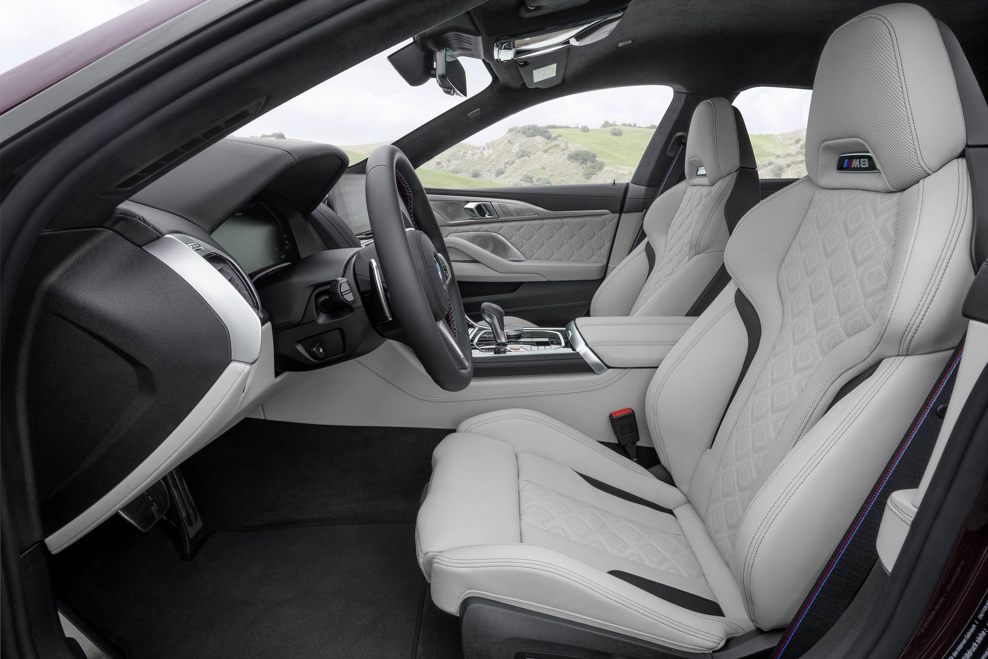 2020 BMW M8 그란쿠페 [데이터핵주의] | 인스티즈