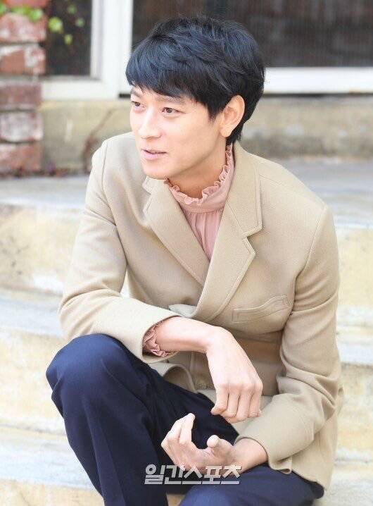 이건 강동원도 못살린다vs아니다 저 정도면 잘 살린거다.jpg | 인스티즈