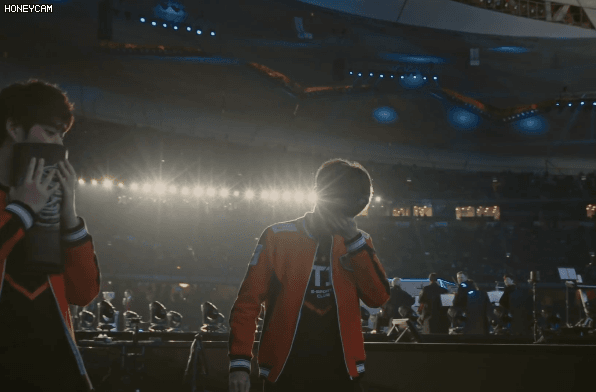 [LOL] 오늘자 2019 롤드컵 그룹스테이지 티저 페이커ㄷㄷㄷㄷ.gif | 인스티즈