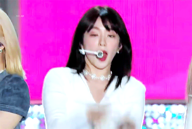 오늘자 창원 케이팝 페스티발 아이린.gif | 인스티즈