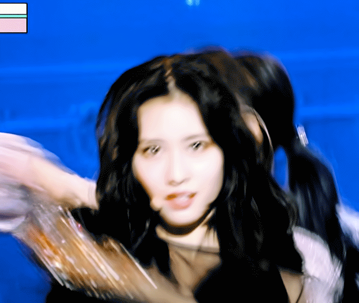 오늘자 음중 쯔위.gif | 인스티즈