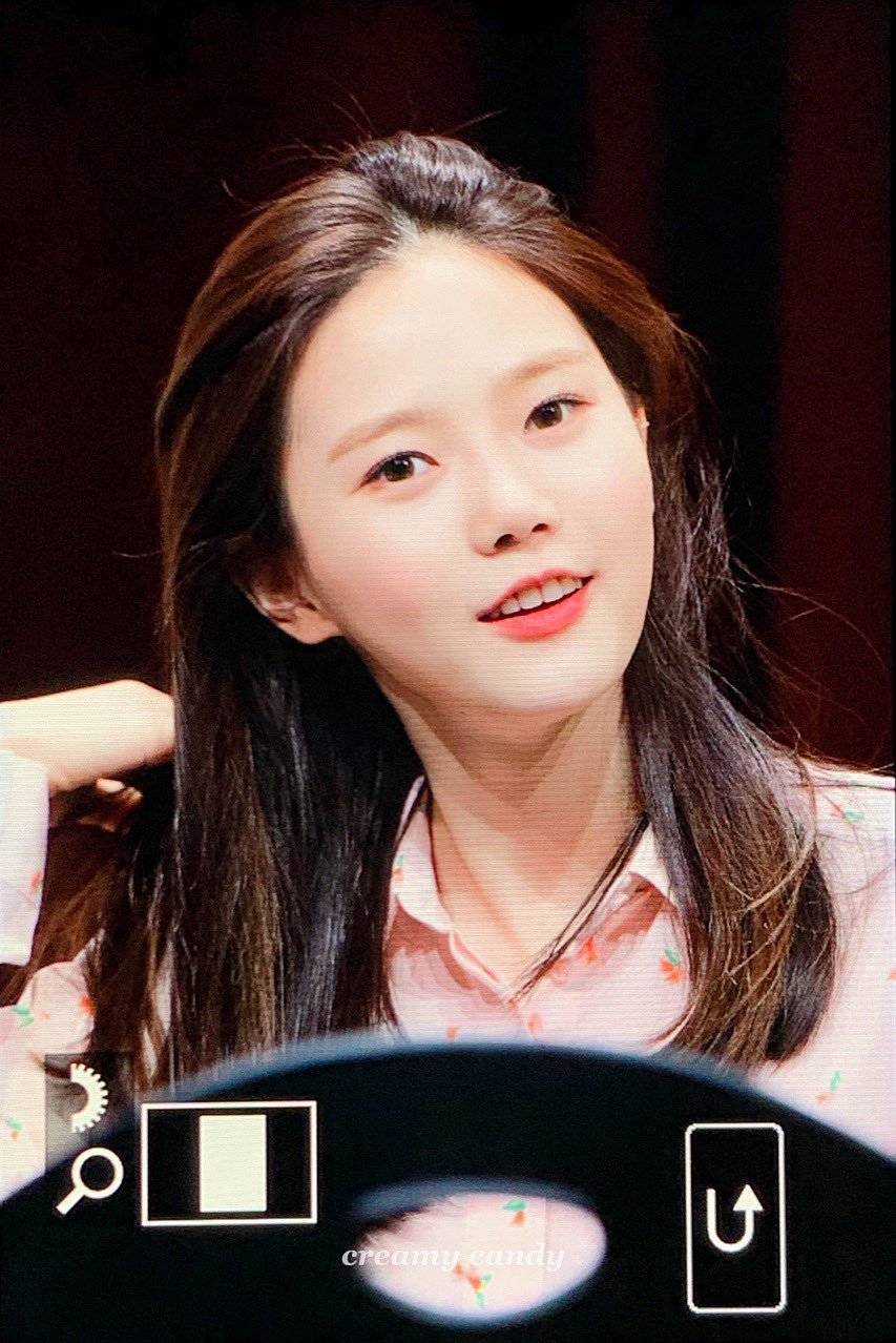 [아이돌] 표정이 다양한 오마이걸 리더 효정 .JPG | 인스티즈