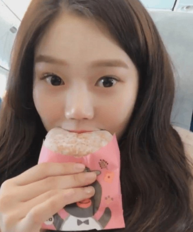 [아이돌] 표정이 다양한 오마이걸 리더 효정 .JPG | 인스티즈