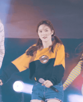 최근 오마이걸 효정.gif | 인스티즈