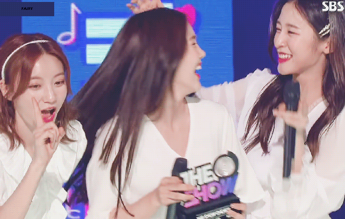 [아이돌] 표정이 다양한 오마이걸 리더 효정 .JPG | 인스티즈