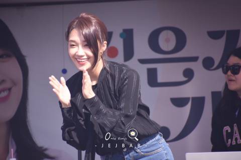 에이핑크 정은지 이 머리 스타일 좋네여.jpg | 인스티즈