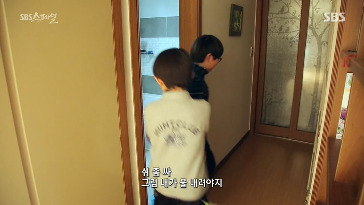 월급 300에 애 둘 있는데 200 저축하는 가족 | 인스티즈