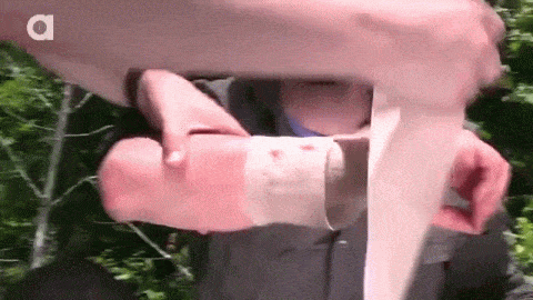 고통도 없고 겁도없는 디스커버리 동물 전문가.jpgif | 인스티즈