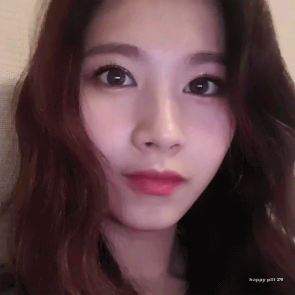 분위기있는 사나.gif | 인스티즈