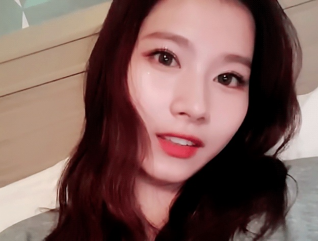 분위기있는 사나.gif | 인스티즈