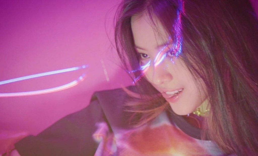 취향저격하던 날의 있지 ITZY 류진 분위기 모음.jpgif | 인스티즈