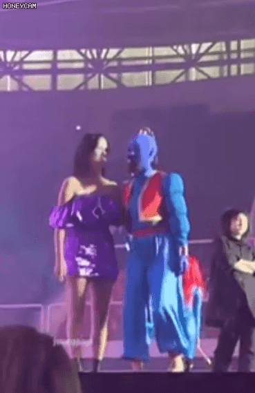 다현이 분장보고 웃음 못참는 트와이스 미나 ㅋㅋ | 인스티즈