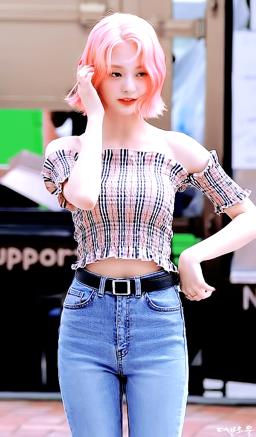 프로미스나인 이나경 | 인스티즈