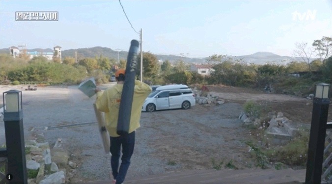 유재석이 일만사에서 한 노동으로 모은 돈으로 한 일 | 인스티즈