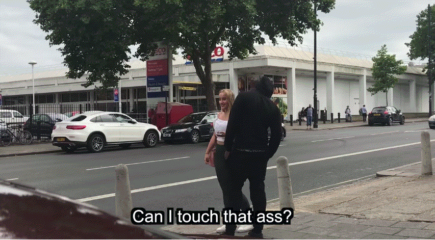 섹시한 여성이 런던에서 1시간동안 서있다면,,, | 인스티즈