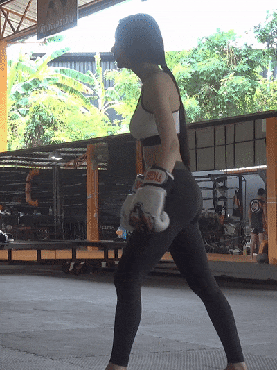 무에타이 배우는 아연 | 인스티즈