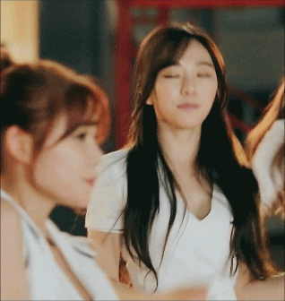 은근 섹시한 민아 | 인스티즈