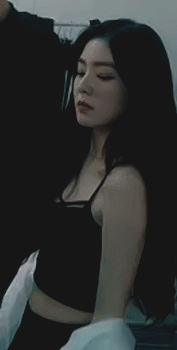 끈나시 입고 유혹하는 아이린.gif | 인스티즈