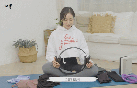 여자친구 신비가 몸매 관리하는 방법.gif | 인스티즈
