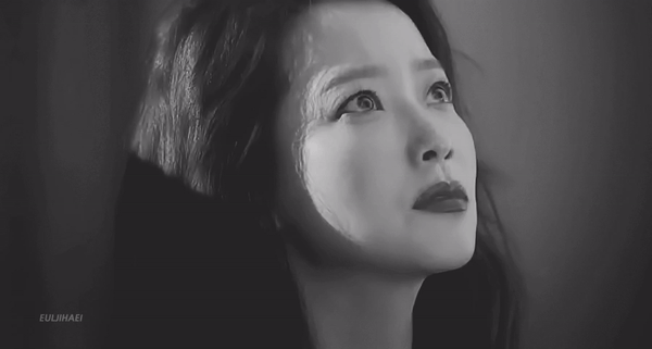 본인피셜 김태희보다 이쁘다는 40대 아줌마 | 인스티즈