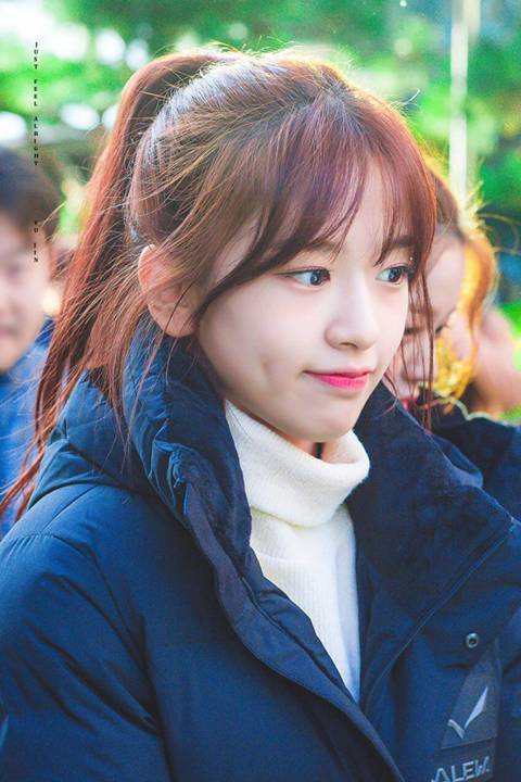 [아이즈원] 안유진의 귀여운 습관.gif | 인스티즈