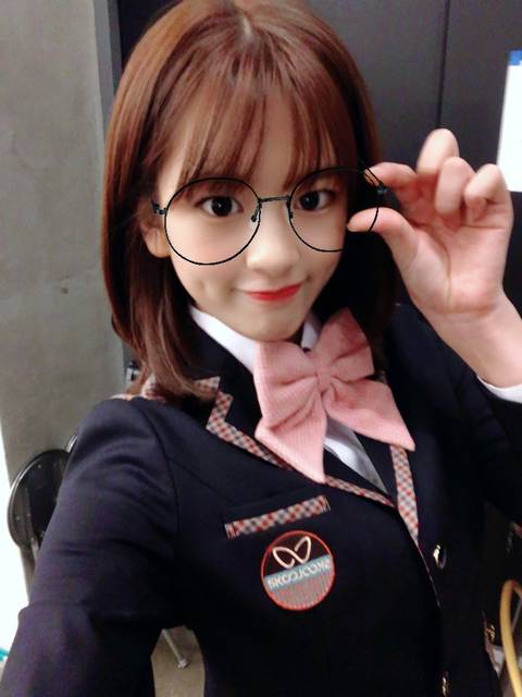 [아이즈원] 안유진의 귀여운 습관.gif | 인스티즈