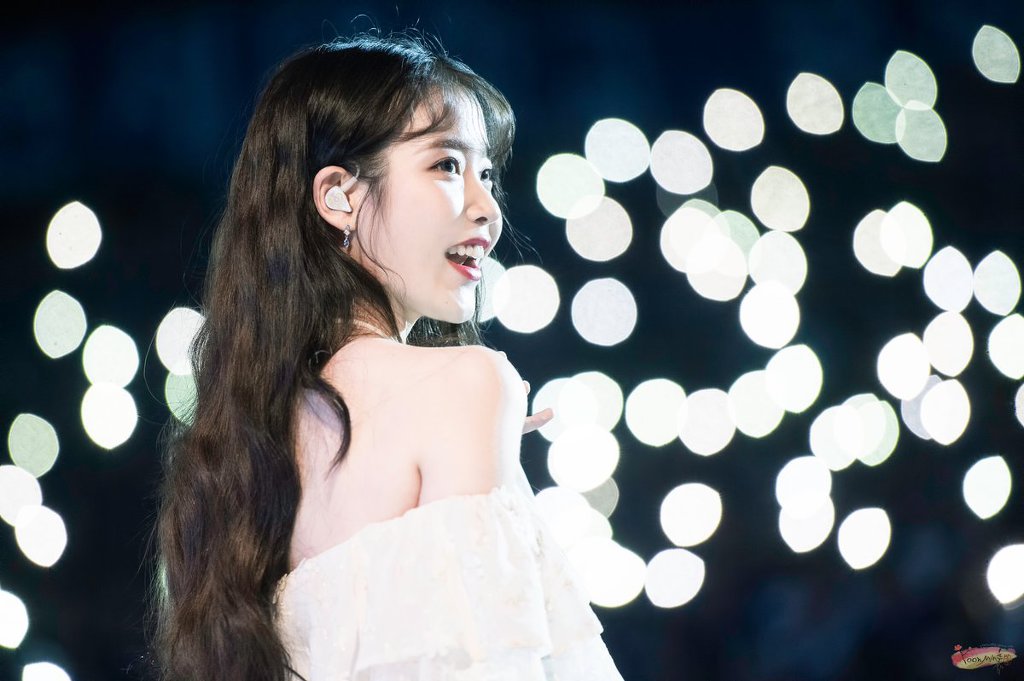 아이유는 어쩜 이리 이쁘지.jpgif | 인스티즈