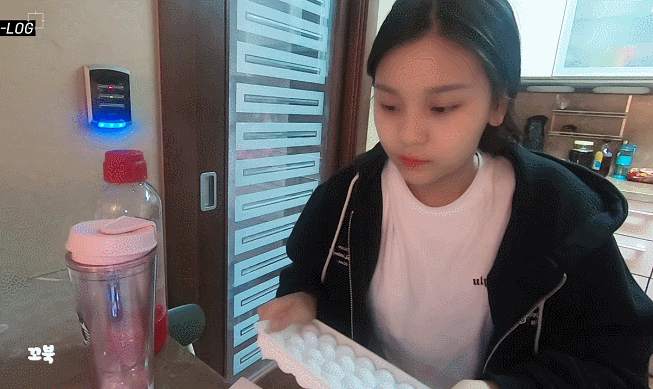 여자친구 엄지.jpgif | 인스티즈