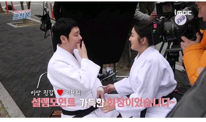 감독님과 몰래 상의후 남주몰래 기습 뽀뽀한 드라마 | 인스티즈