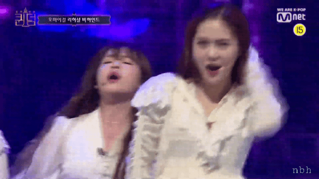 퀸덤 오마이걸 트와일라잇 리허설 비하인드.gif | 인스티즈