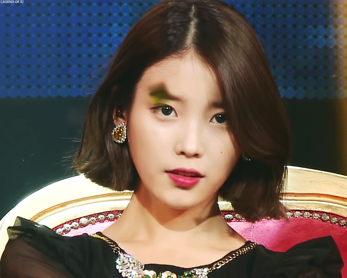 아이유 단발로 레전드 찍던날.jpgf | 인스티즈