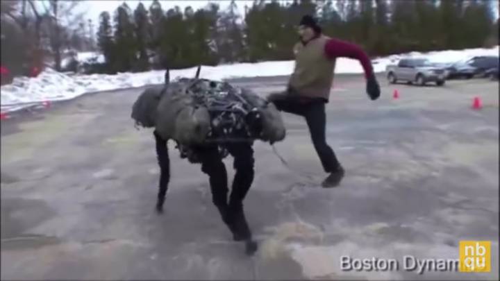 절대 스카이넷이 못보게 해야 하는 영상 | 인스티즈