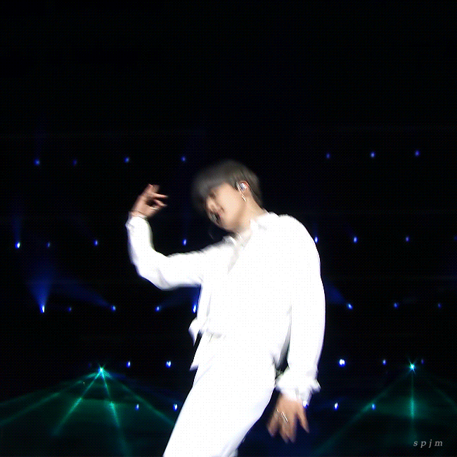 방탄소년단 콘서트에서 보여준 지민 반응 쩔었던 새로운 춤.gif | 인스티즈