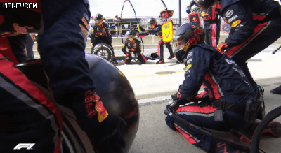 1.9초만에 벌어지는 일.gif | 인스티즈