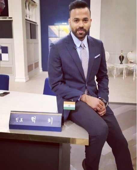 한국에서 방송 활동하는 외국인 중 제일 잘생김.jpg | 인스티즈