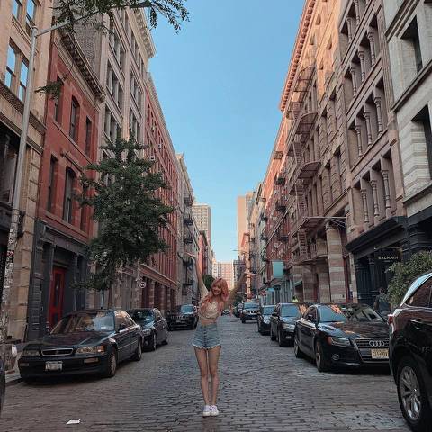 한달전 NY에서 행복한 시간 보냈던 아이즈원 | 인스티즈