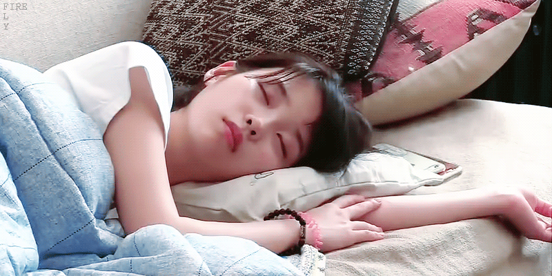 섹시퀸 아이유의 반전 | 인스티즈