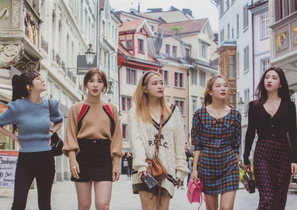 여행잡지에 실린 레드벨벳의 스위스 여행 | 인스티즈