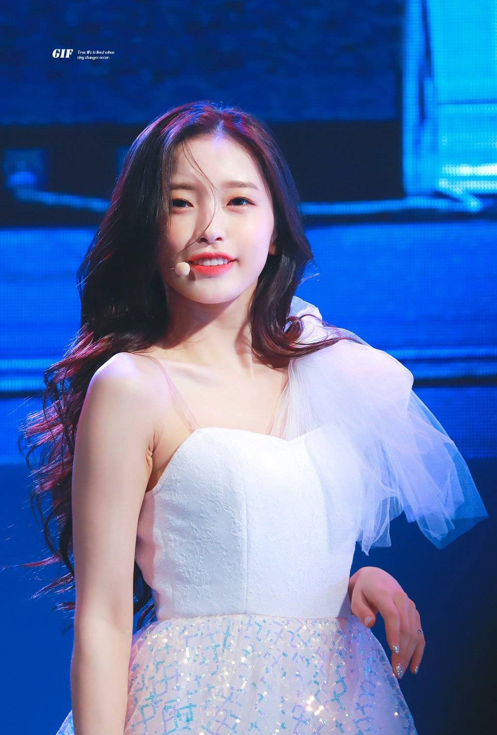 연도별로 보는 오마이걸 아린이의 성장과정.jpgif | 인스티즈