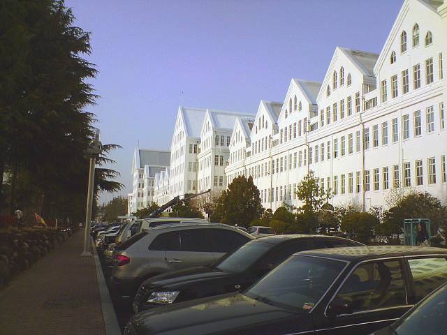 아시아 대학 건물 중 가장 긴 건물.JPG | 인스티즈