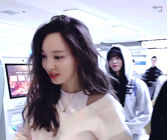 가을 여자인 나연이 | 인스티즈