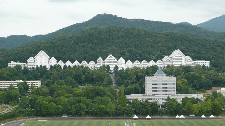 아시아 대학 건물 중 가장 긴 건물.JPG | 인스티즈