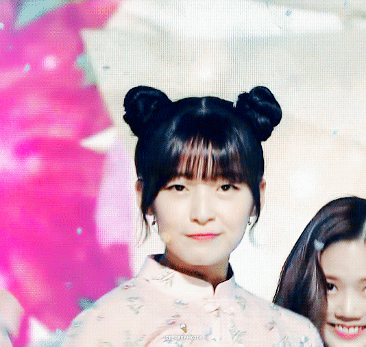 연도별로 보는 오마이걸 아린이의 성장과정.jpgif | 인스티즈