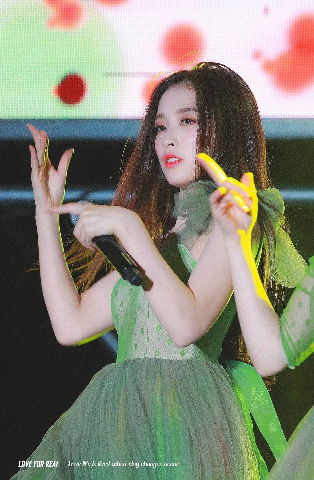 연도별로 보는 오마이걸 아린이의 성장과정.jpgif | 인스티즈