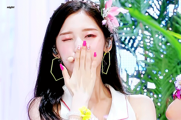 연도별로 보는 오마이걸 아린이의 성장과정.jpgif | 인스티즈