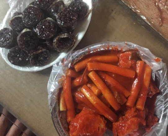 서울 서대문구의 한 유명 떡볶이집 | 인스티즈